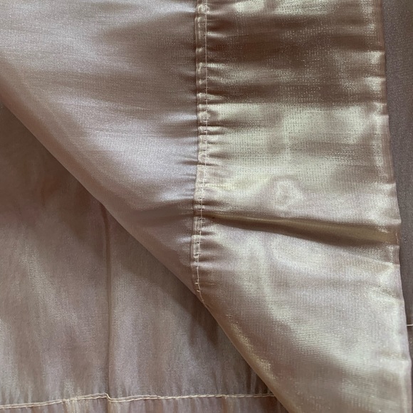 Beautiful curtains set. - Picture 7 of 7